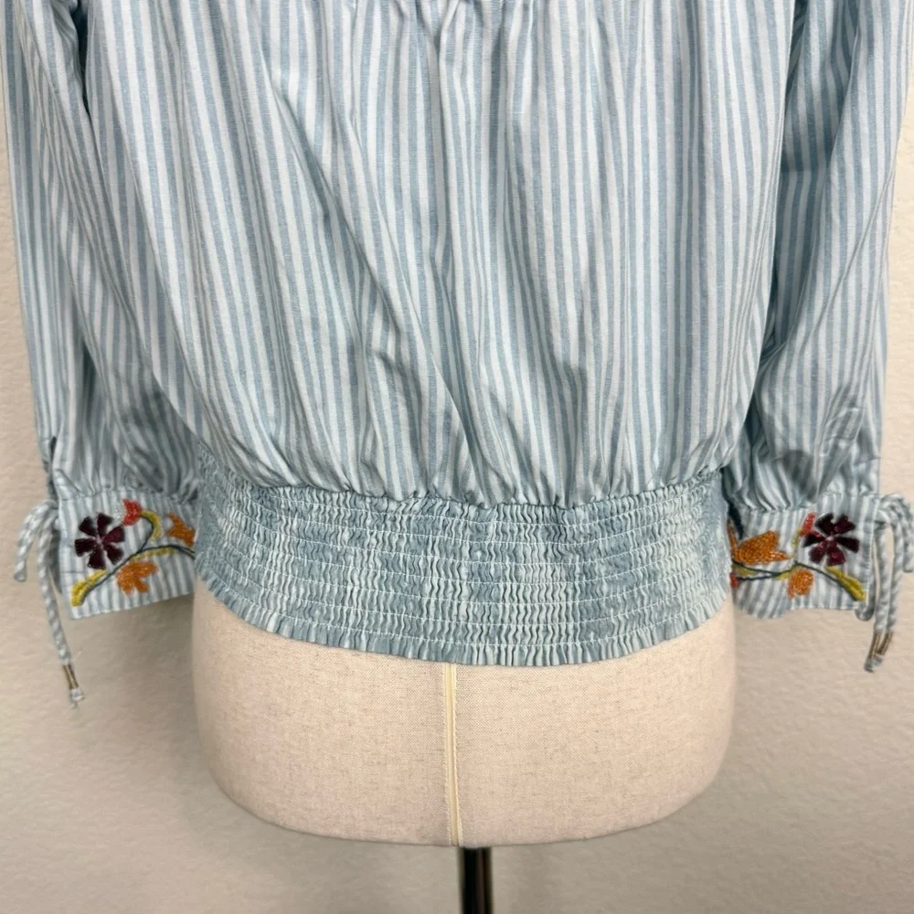 Anthropologie Beaded Puff-Sleeved Blouse Size Small‎